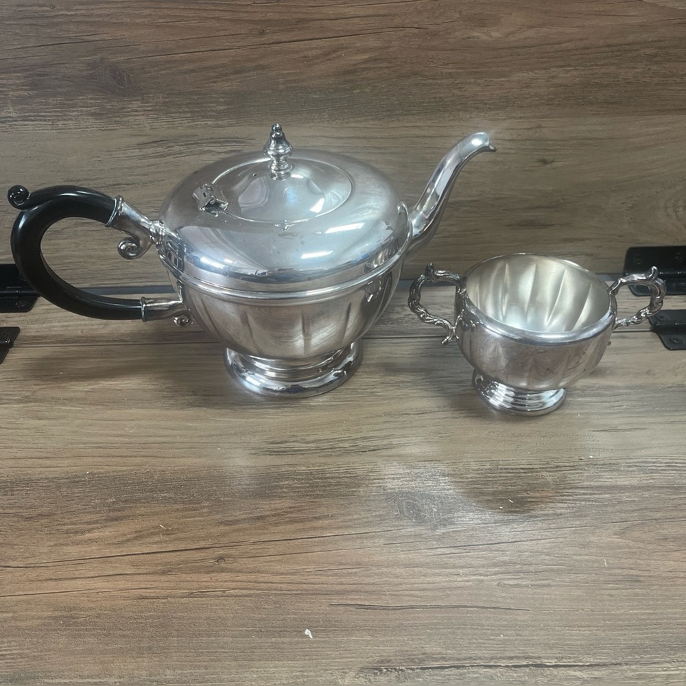 VIKING SILVER  PLATE E P COPPER TEAPOT With Sugar, Lead Mounted Tea Pot